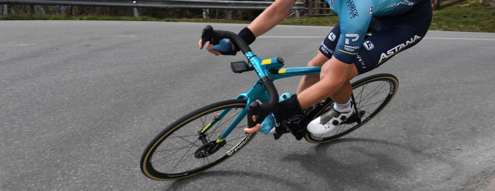 WS BLACK 32 carbon wheel for performance on any mountain | Road